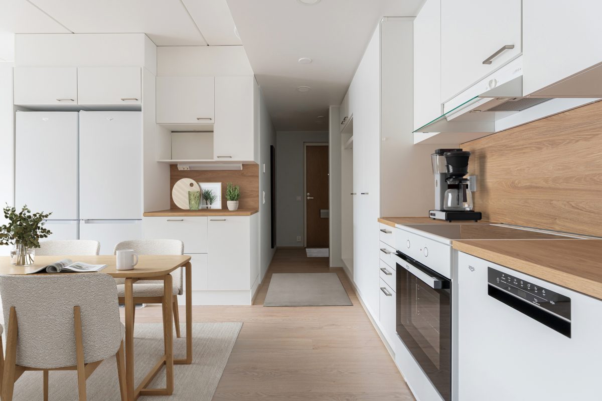 Kitchen-Two-Element Housing